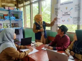 guru penggerak
