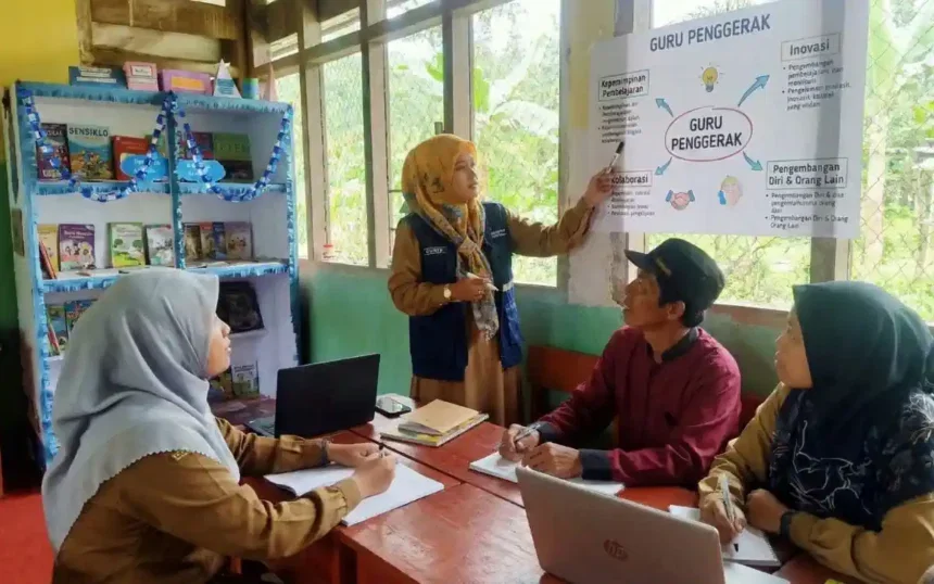guru penggerak